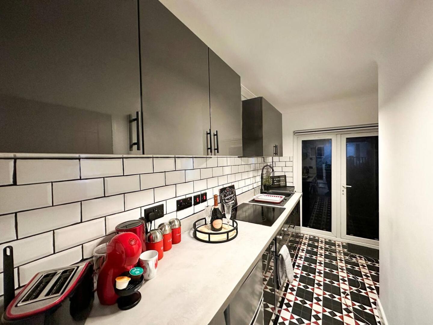 Boutique Backyard Bungalow - Brimsdown Enfield Extérieur photo
